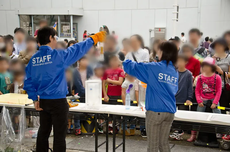 実験系のイベントで人気な液体窒素を使った「超低温の世界」