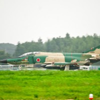 地上滑走するRF-4E