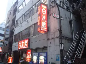 No1.フィールド建物入り口
