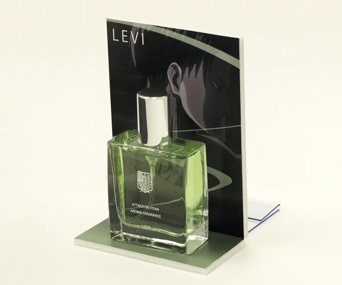 Amazon | コウブツヤ 進撃の巨人 フレグランス 02 ミカサ 30ml