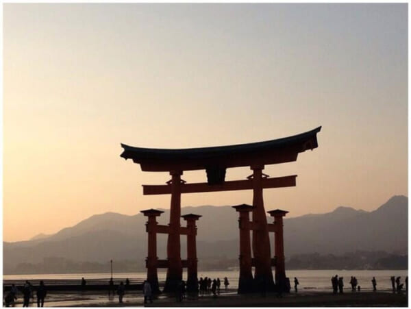 厳島神社の鳥居
