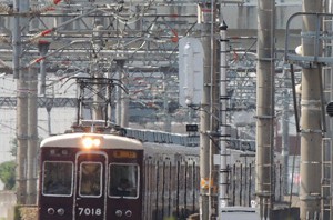 阪急宝塚駅が「鉄腕アトム」「すみれの花咲く頃」出発メロディーに採用