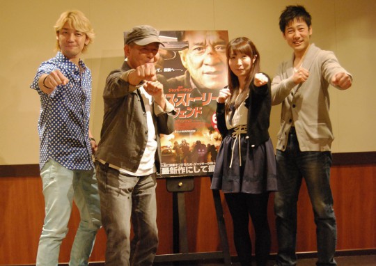 左から、勝杏里さん、石丸博也さん、堀川千華さん、石田智大さん