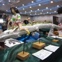 同士のコラボ作品であるハク竜に乗った千尋　