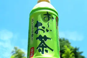 伊藤園の『お～いお茶』が「男尊女卑」？ネットで物議