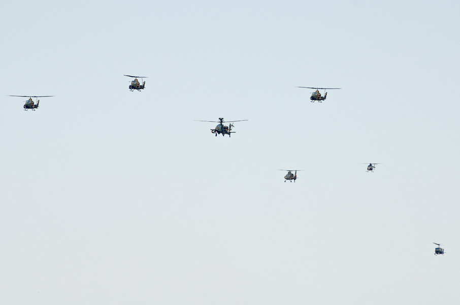 陸上自衛隊のヘリコプター部隊