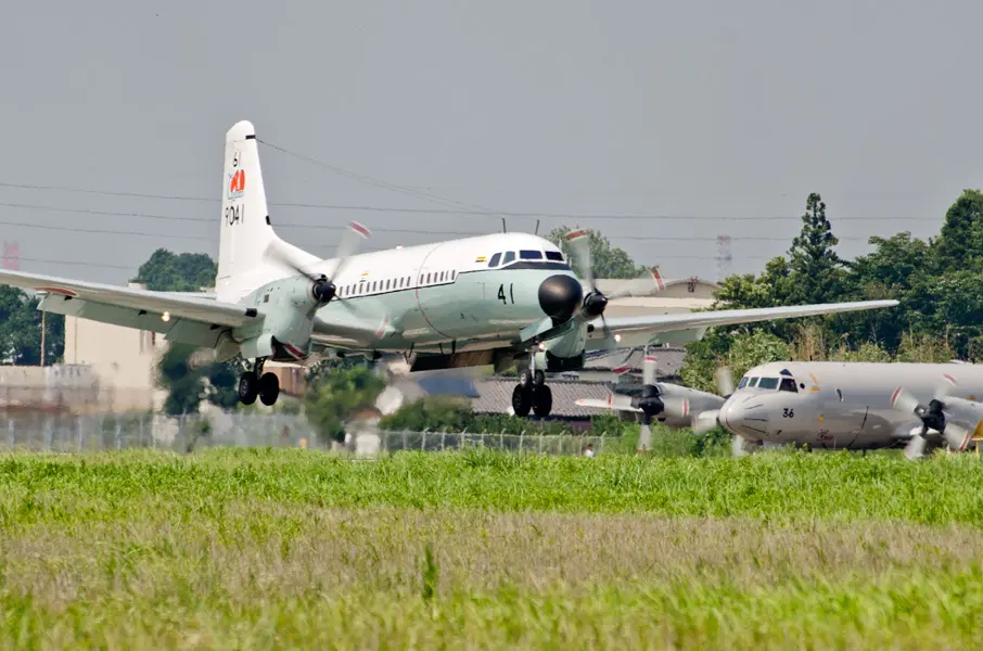 宙にあこがれて】第49回 これでお別れ！ 海上自衛隊YS-11、最後の同乗