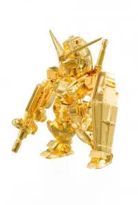 純金ガンダム お値段2,640万円の輝きは伊達じゃない！『機動戦士ガンダム