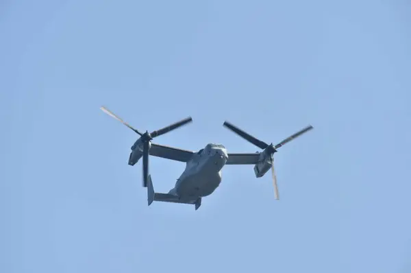 アメリカ海兵隊のMV-22（撮影：海上自衛隊写真員・18日）