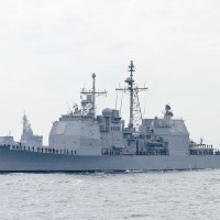 アメリカ海軍巡洋艦チャンセラーズビル（CG62）