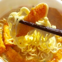 ラーメンにうまい棒いれると美味くなる？