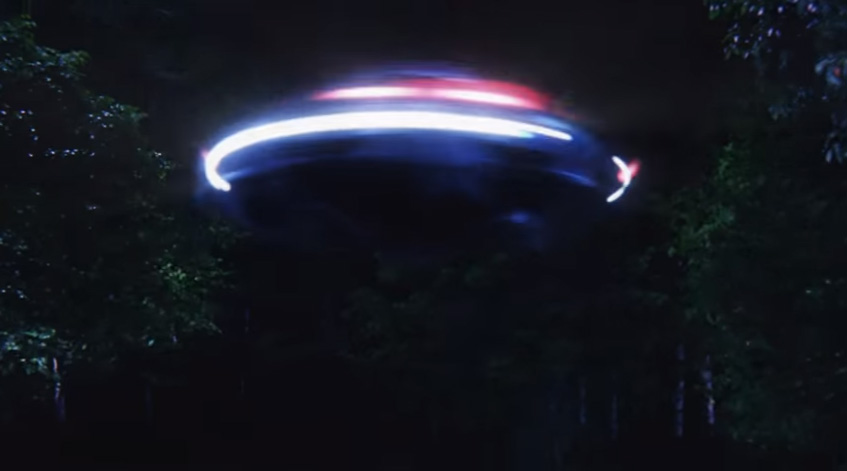 その発想は無かった…トヨタがエスティマを高速回転させたら「UFOと完全一致」と言い出した