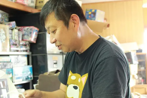 外山監督