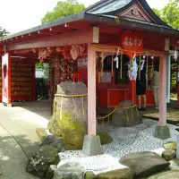 全国唯一『恋命』を祀るハートだらけの恋木神社