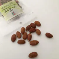 アーモンド