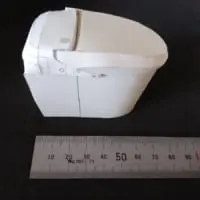 TOTOペーパークラフト_トイレの大きさはこのくらい