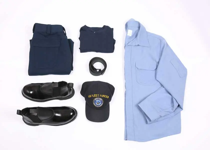 アメリカ海軍で実際に使われていた制服 アメリカ海軍の制服いろいろ〜メア・アイランド海軍工廠