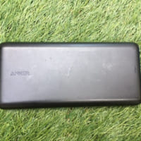 モバイルバッテリーは「Anker PowerCore 20100」を使用