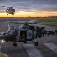 K（フォトグラファー・オブ・ザ・イヤー）部門第1席「Lynx Sunset」ボブ・トラビス軍曹