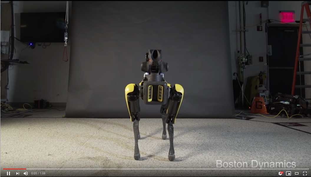 「ワイ、踊る」ボストン・ダイナミクスのムーンウォークまでする4脚ロボット
