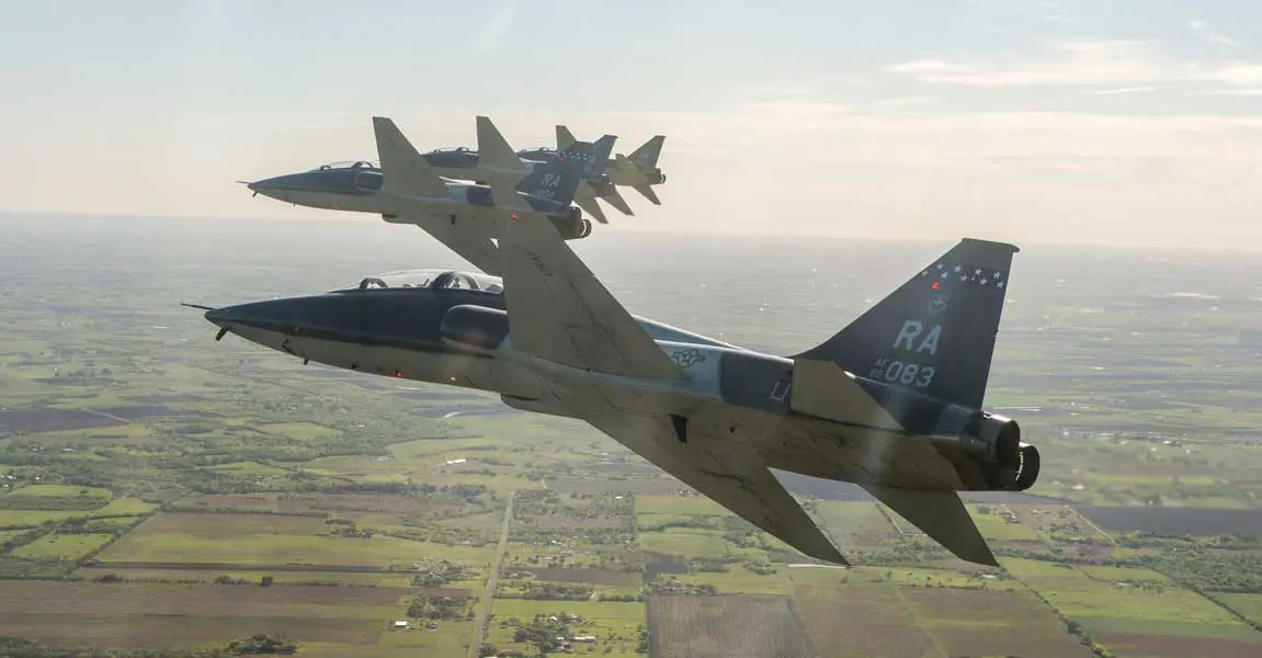 アメリカ空軍の次期ジェット練習機はボーイング／サーブ製に決定