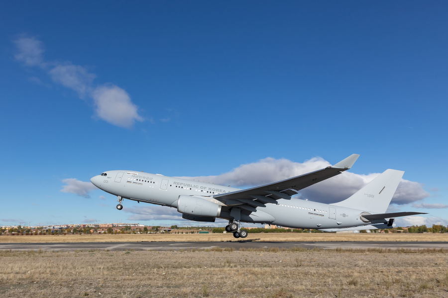 韓国空軍が空中給油機A330MRTTを受領　金海基地で運用試験を開始