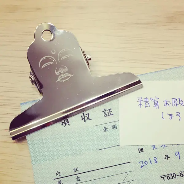 クリップのフォルムから着想を得た「大仏クリップ」に衝撃
