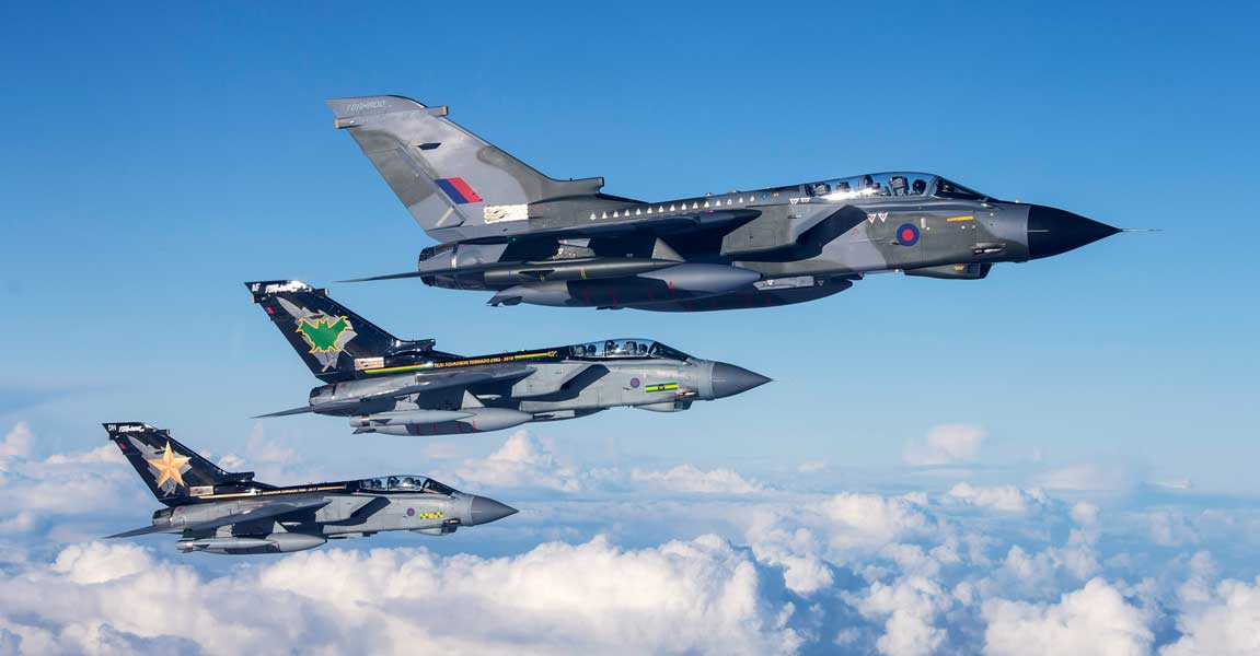 まもなく退役　イギリス空軍トーネードのお別れスペシャルマーキング