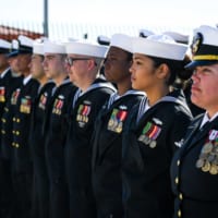 整列した乗組員（Image：アメリカ海軍）