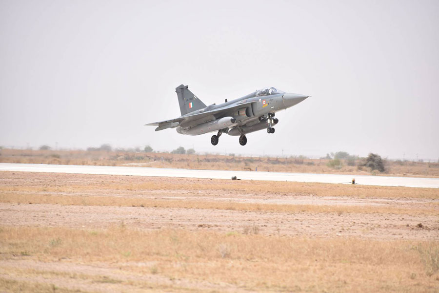 インドの国産戦闘機「テジャス」が完全運用能力を獲得