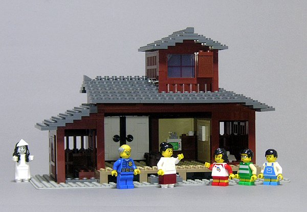 レゴで「8時だョ!全員集合 」のセットを再現　「志村！ 後ろ後ろー！」