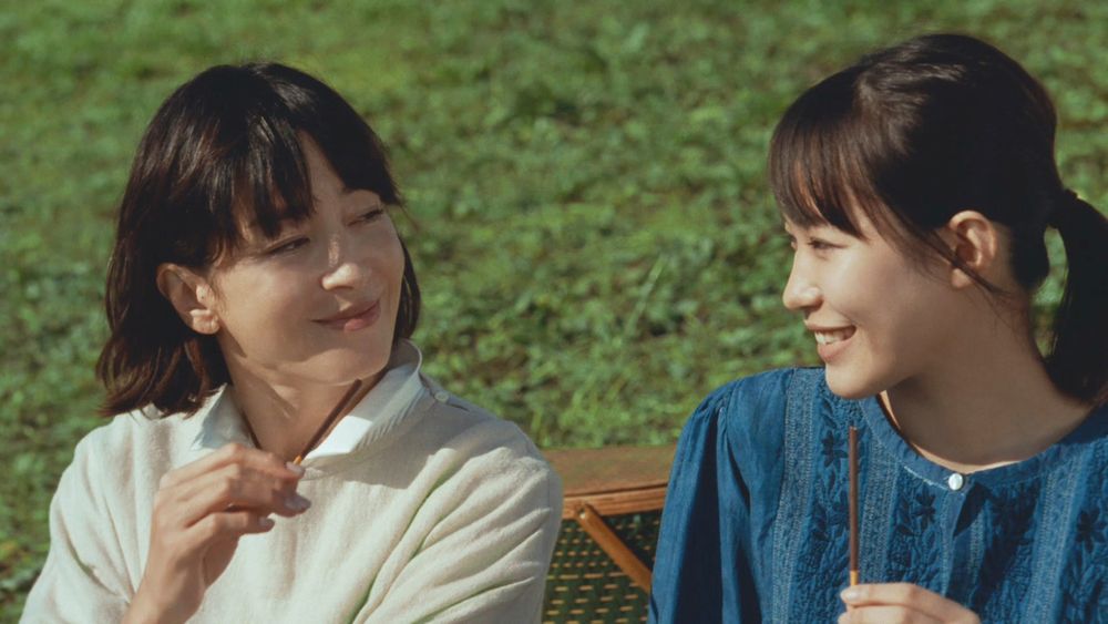 宮沢りえ出演の「ポッキー」新CMは母娘のおでかけがテーマ　インタビューでは母との思い出を語る
