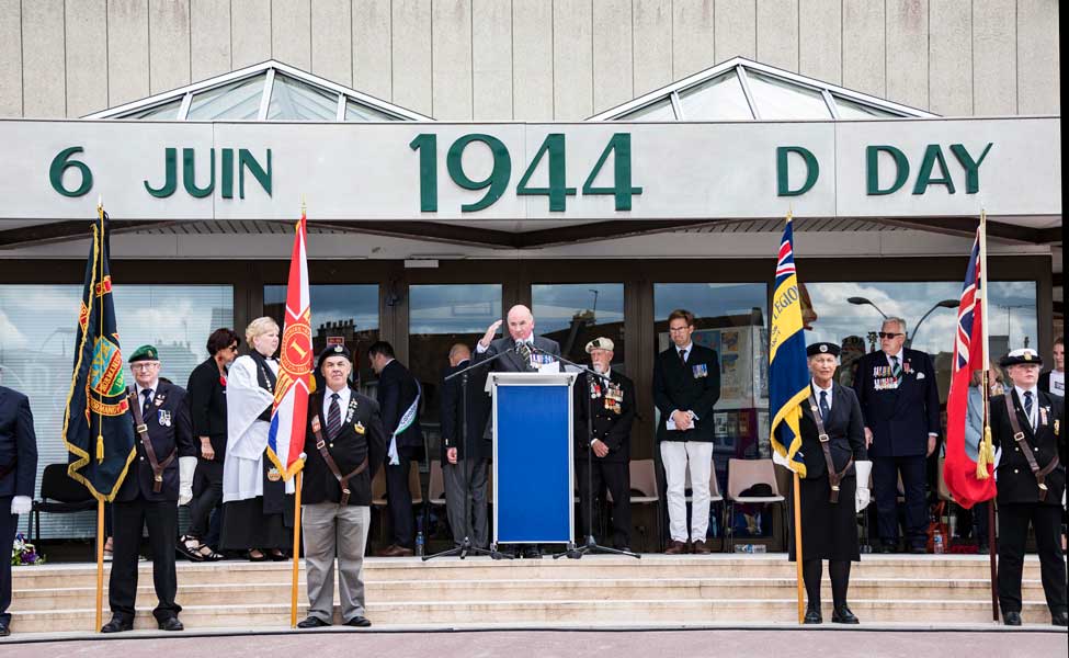 あの日を忘れない　ノルマンディ上陸作戦75周年犠牲者追悼式典が英仏で開催