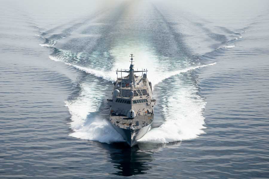 アメリカ海軍の新鋭沿海域戦闘艦　湖での受領試験終了