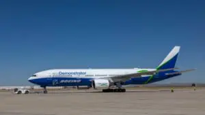 ボーイングエコデモンストレーター　B777-200 1/400 w640.jpg