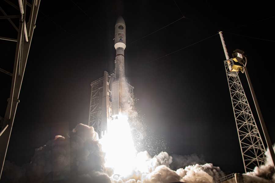 アメリカ軍の新型通信衛星AEHF-5打ち上げ成功