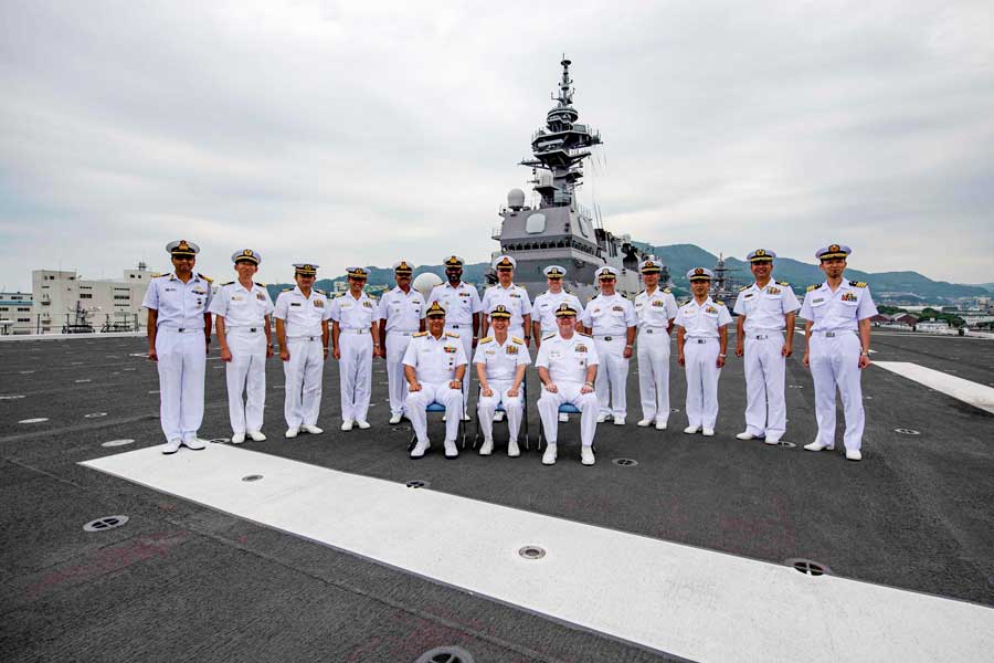 海上自衛隊が初めて主導する米印海軍との共同訓練「マラバール2019」佐世保で開幕