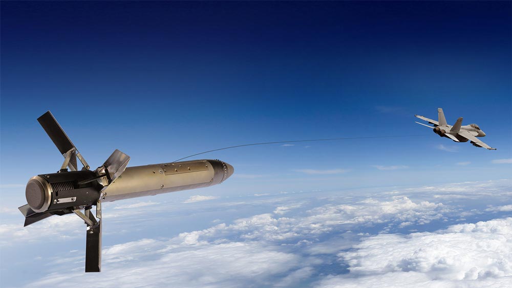 アメリカ海軍　次世代レーダー誘導ミサイル用デコイの開発を発注