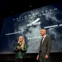 アメリカの国際宇宙会議でNASAの有人月探査計画参加を発表するブルーオリジンのジェフ・ベゾス氏（Image：Blue Origin）