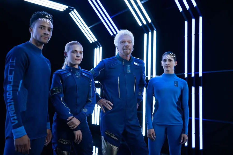 めっちゃSF！アンダーアーマーが作ったヴァージンギャラクティック用の宇宙服