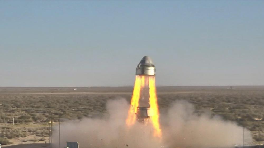 ボーイングの有人宇宙船「スターライナー」緊急脱出装置の試験成功