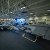 空母フォードの格納庫（Image：U.S.Navy）