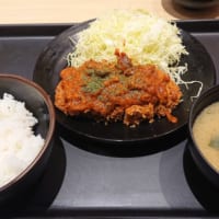 「ケイジャンロースかつ定食」（650円／税込）