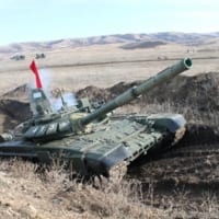 戦車バイアスロンの予選に参加するロシア軍戦車（Image：ロシア国防省）