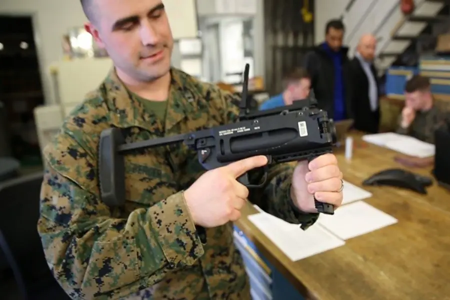 アメリカ海兵隊 陸軍に続き新型グレネードランチャーM320A1を
