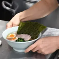 丁寧に作られるラーメン