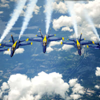 空中給油で集合するブルーエンジェルス（Image：U.S.Navy）