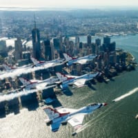 マンハッタン上空を飛行するサンダーバーズ（Image：USAF）