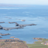 ノルウェー空軍F-35Aと編隊飛行するB-1B（Image：ノルウェー空軍）