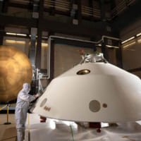 Mars 2020降下ステージの外殻（Image：NASA／JPL-Caltech）